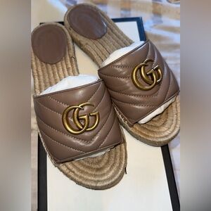 Gucci Rose Porcelain Espadrille Slides